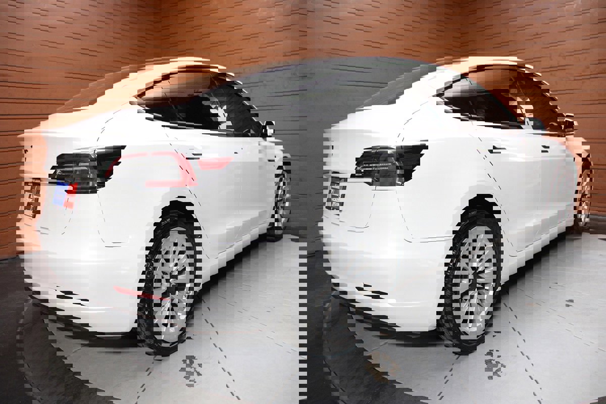 Used 2023 Tesla Model 3 Long Range image 17