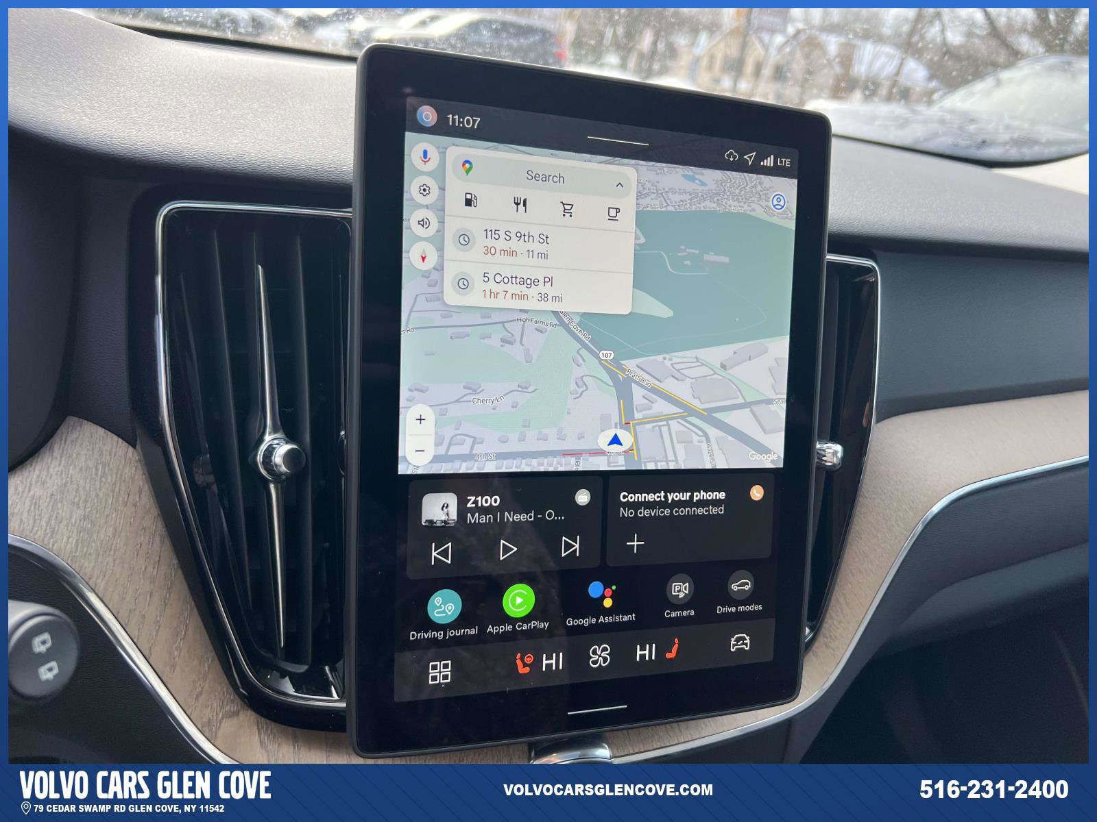 Used 2026 Volvo XC60 B5 Core w/ Climate Package PRO image 27