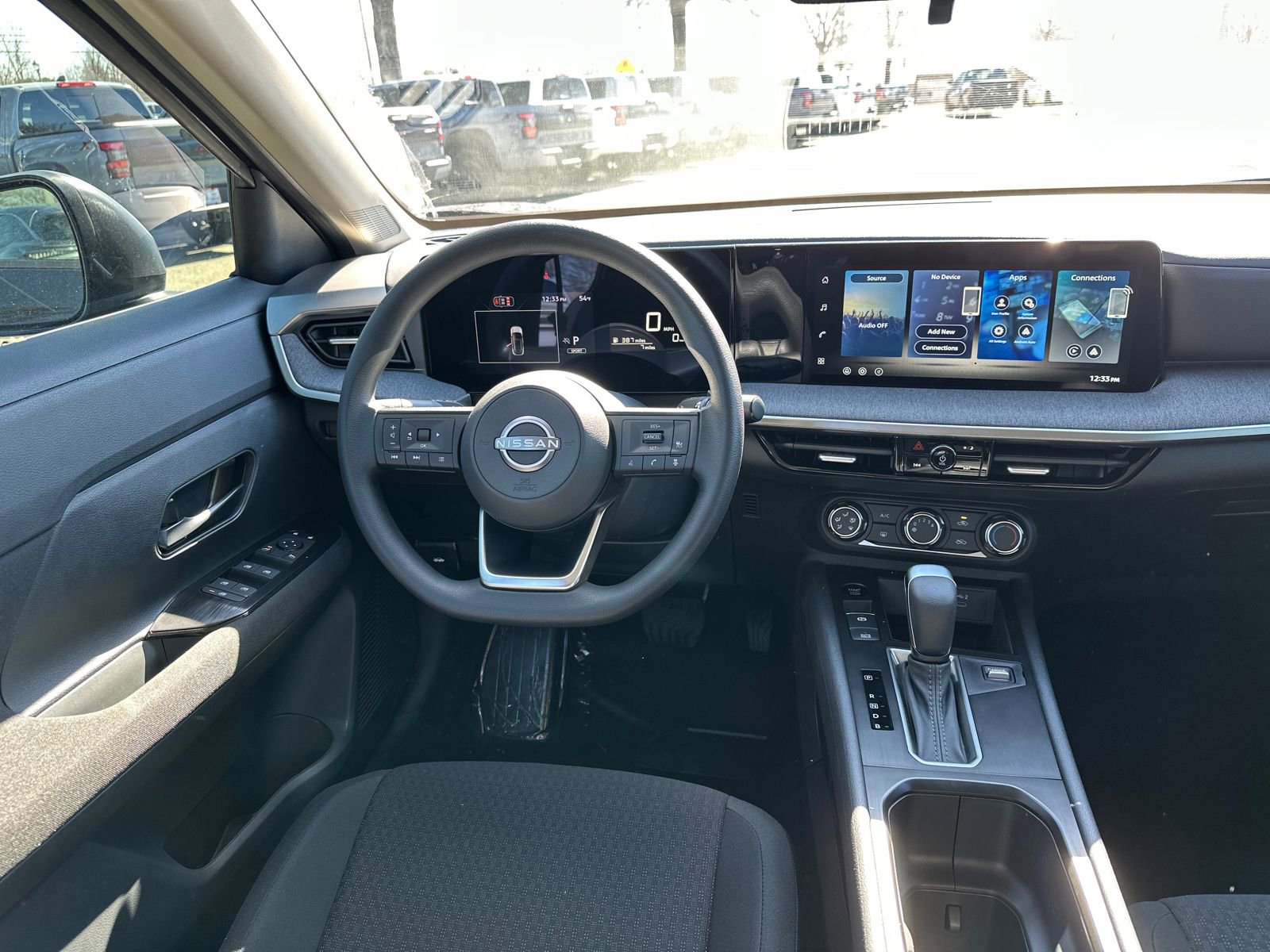 New 2026 Nissan Kicks S image 22