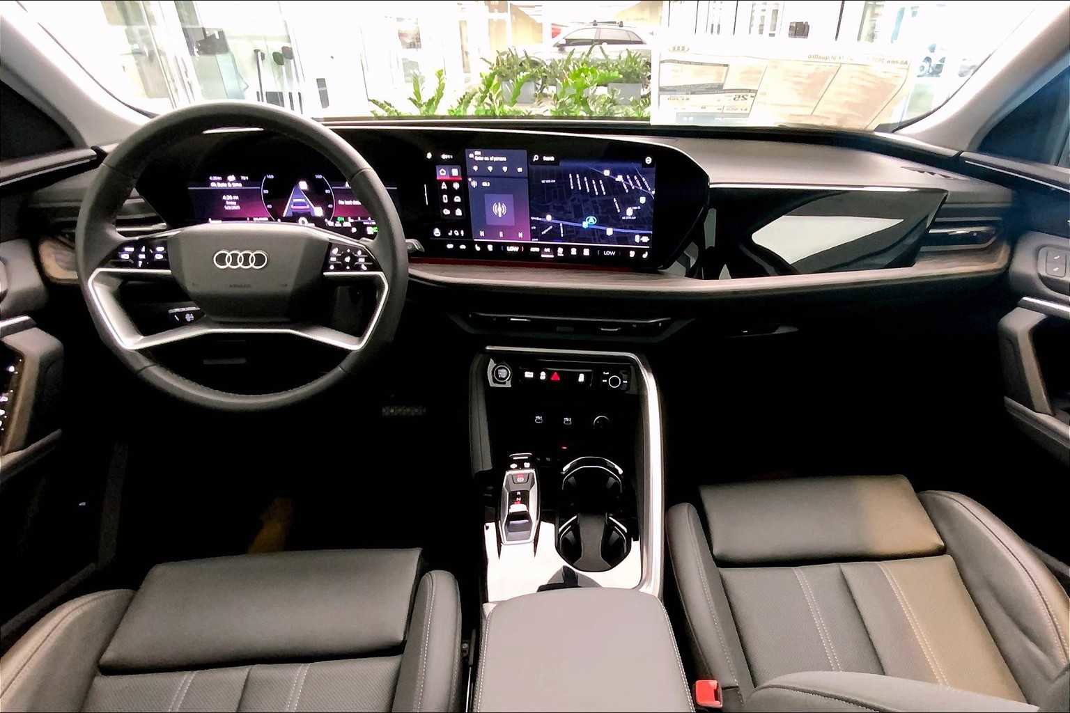 New 2025 Audi Q5 Premium Plus w/ Premium Plus image 5