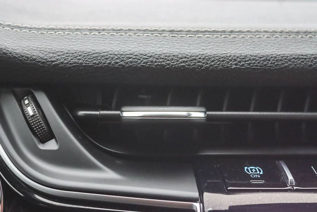 Used 2023 Jeep Grand Cherokee 4WD 4xe image 30