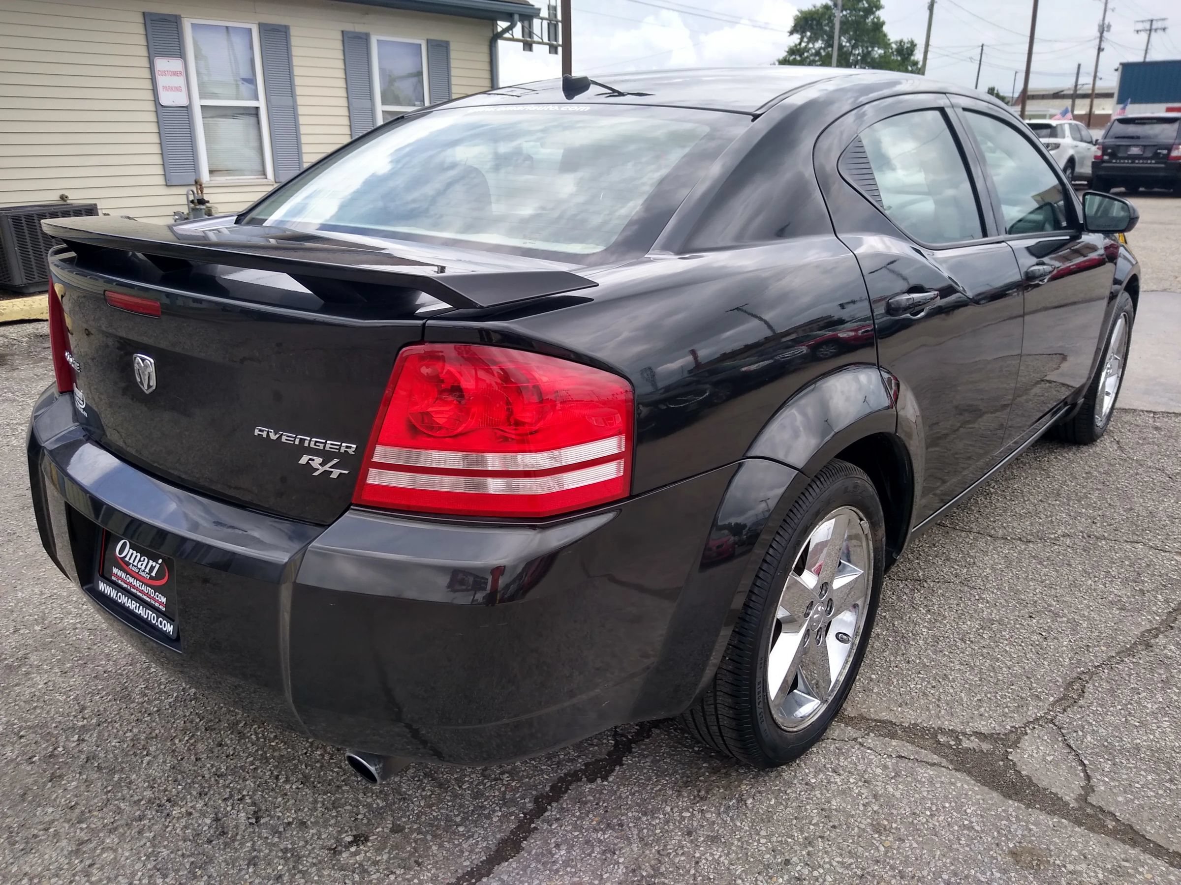 Used 2010 Dodge Avenger R/T w/ Navigation & Sound Group I FWD image 6