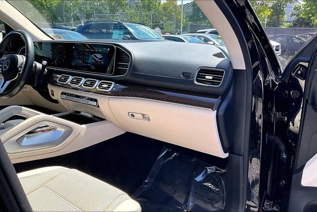 Certified 2023 Mercedes-Benz GLS 450 4MATIC w/ AMG Line Exterior image 15