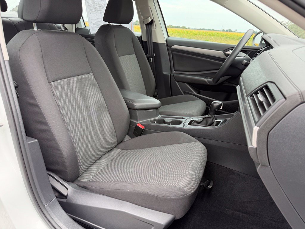 Used 2019 Volkswagen Jetta S FWD image 18