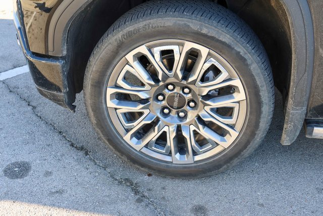 Used 2024 GMC Sierra 1500 Denali Ultimate image 7