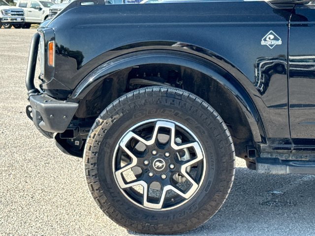 Used 2022 Ford Bronco Outer Banks AWD/4WD image 10