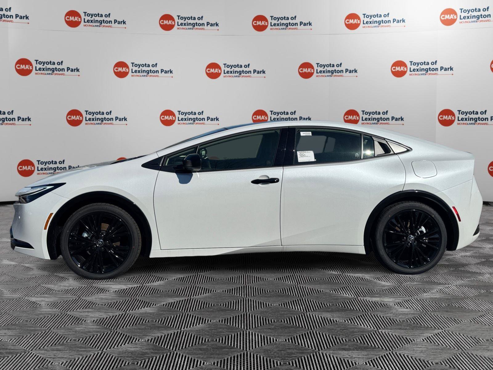 New 2026 Toyota Prius Plug-In Hybrid image 4