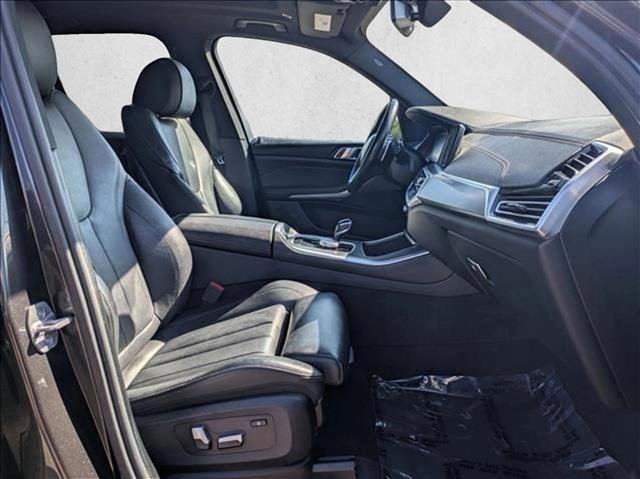 Used 2022 BMW X5 xDrive40i w/ Premium Package image 23