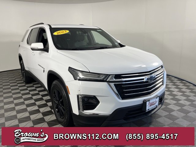 Used 2023 Chevrolet Traverse LT
