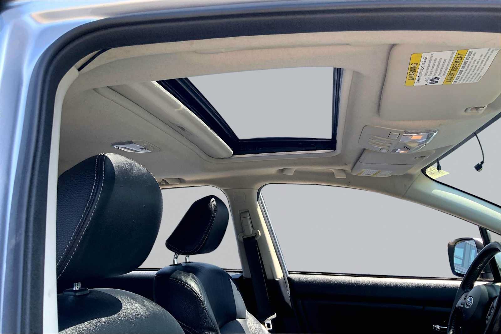 Used 2014 Subaru Crosstrek Touring AWD/4WD image 14