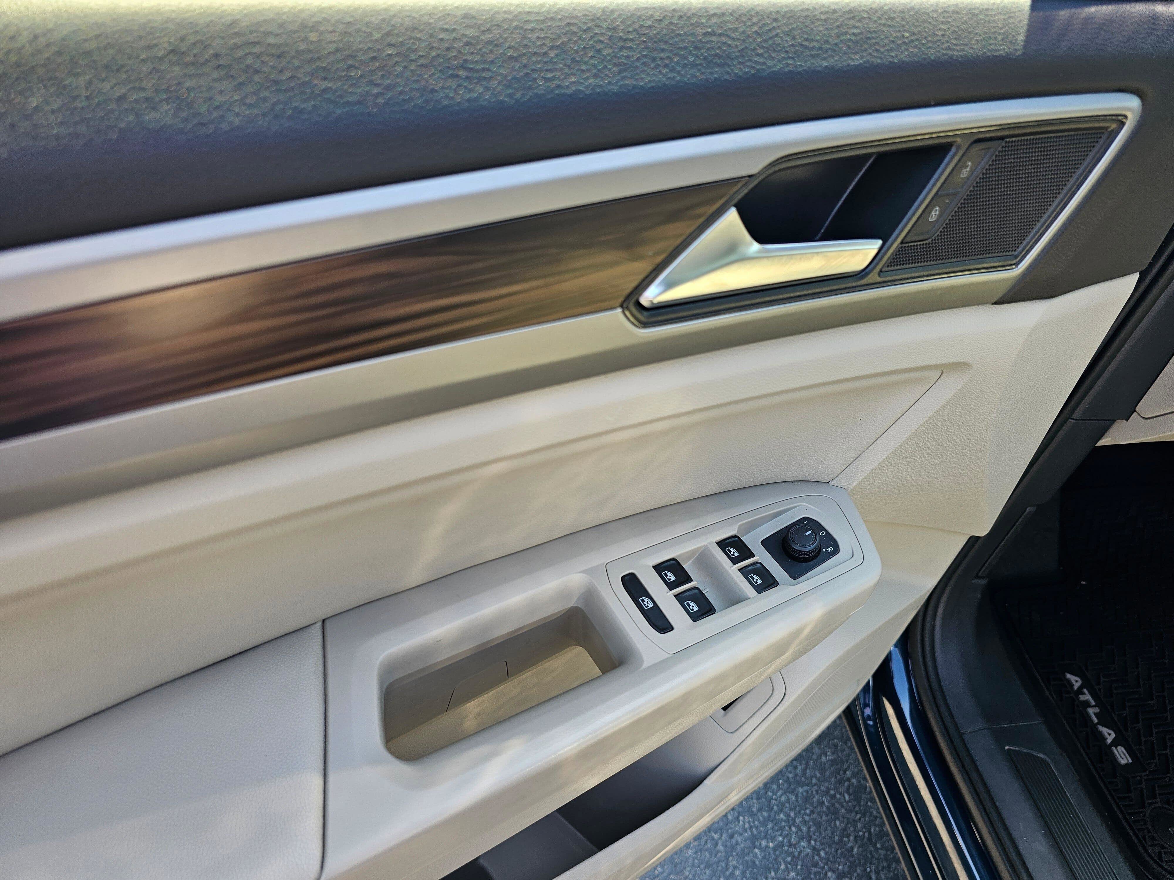 Used 2021 Volkswagen Atlas SE AWD/4WD image 20