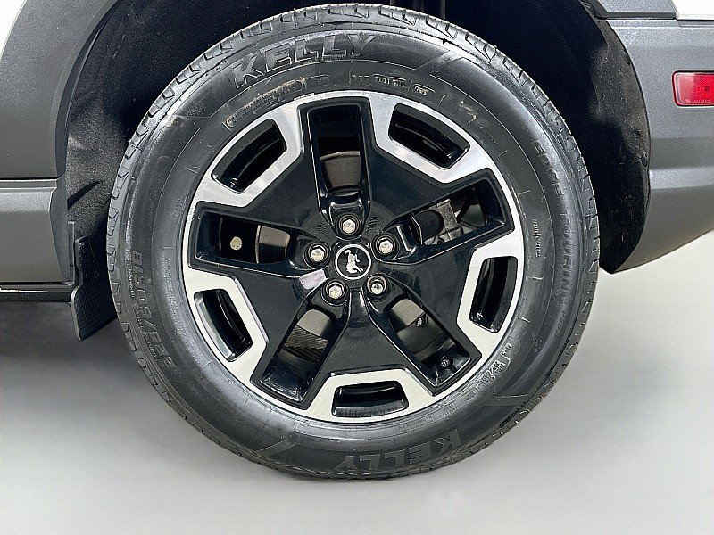 Used 2023 Ford Bronco Sport Outer Banks w/ Tech Package AWD/4WD image 32