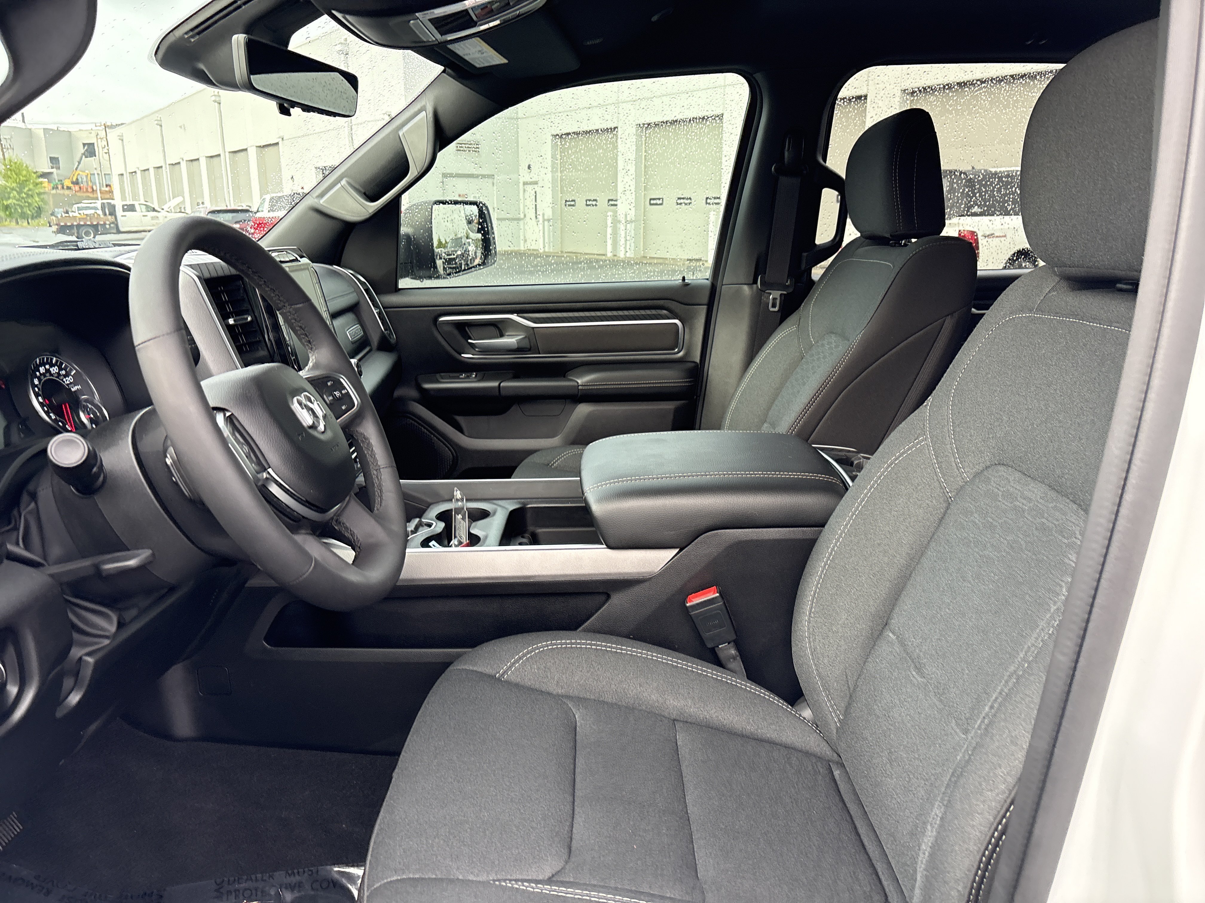 Used 2025 RAM 1500 Big Horn AWD/4WD image 17