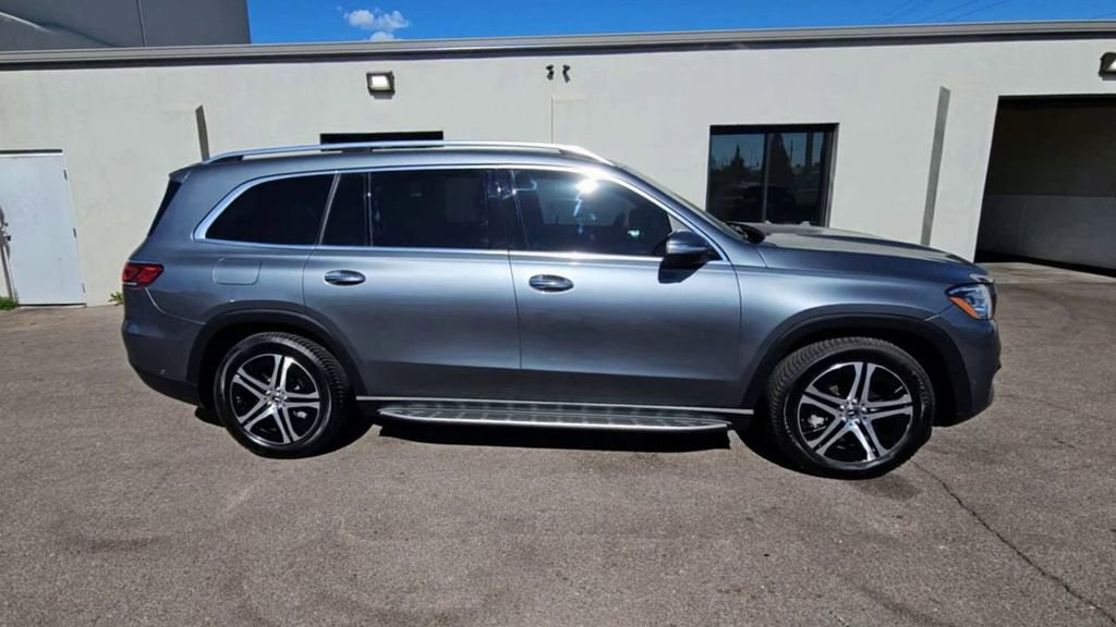 Used 2022 Mercedes-Benz GLS 450 GLS 450 image 9