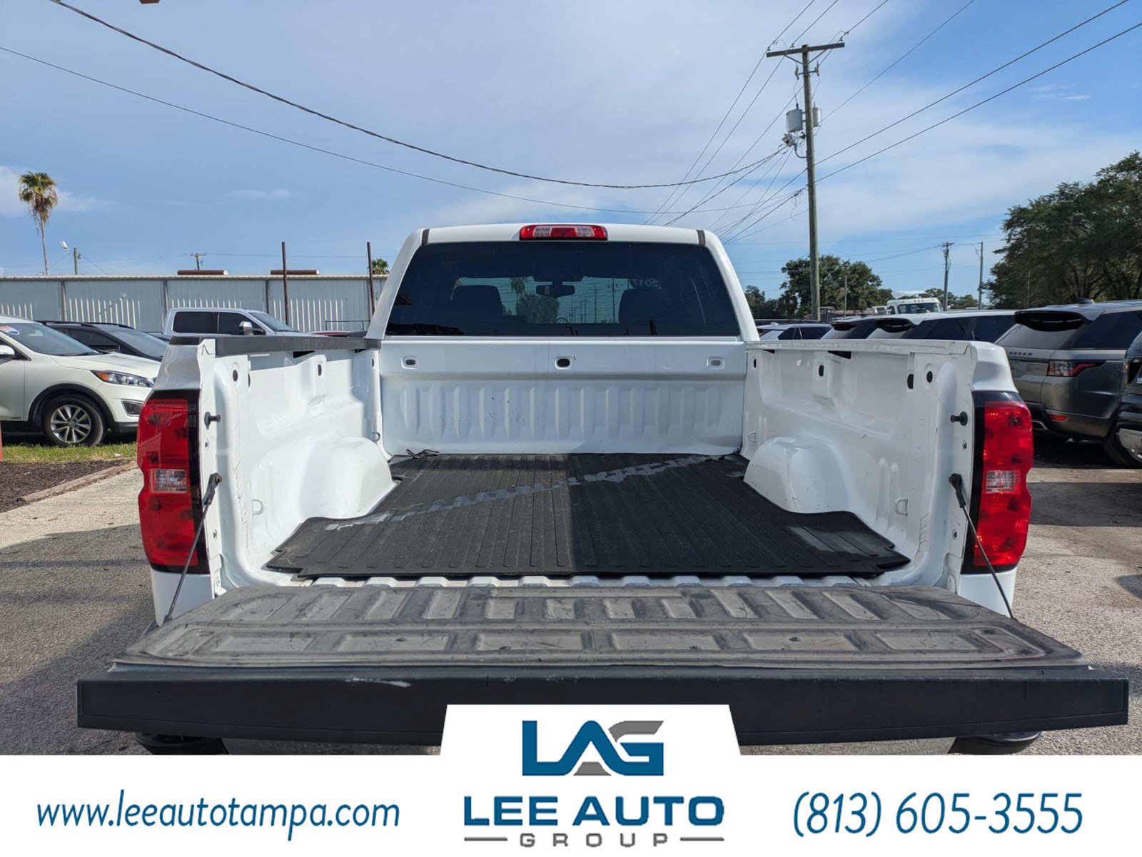 Used 2017 Chevrolet Silverado 1500 LT w/ LT Convenience Package AWD/4WD image 12
