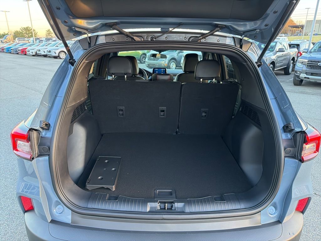 New 2026 Ford Escape ST-Line image 16