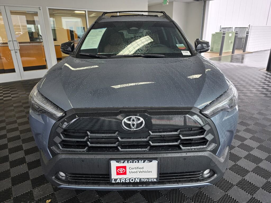 Used 2026 Toyota Corolla Cross XLE w/ Convenience Package image 8