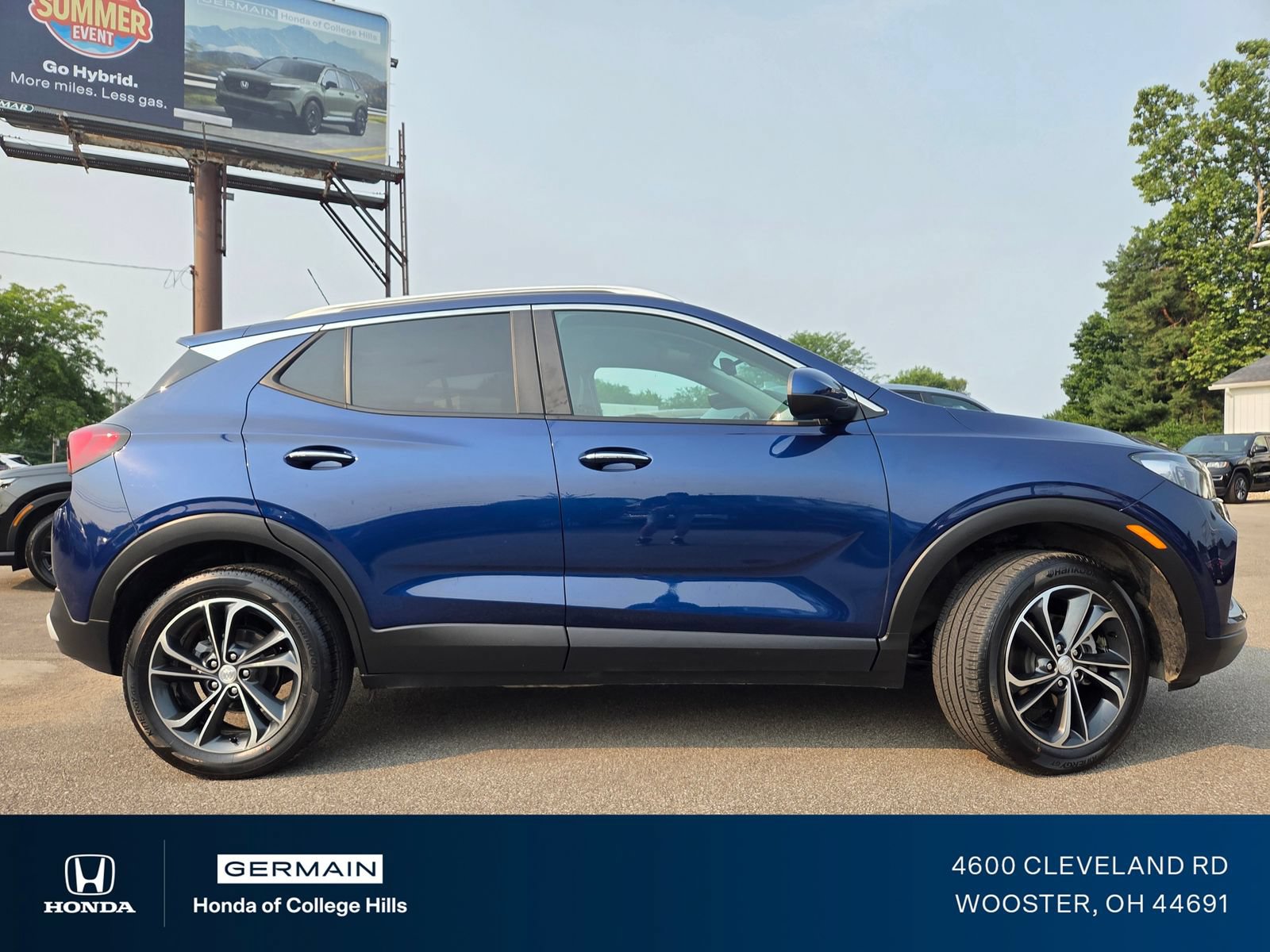 Used 2023 Buick Encore GX Select w/ Safety Package II AWD/4WD image 16