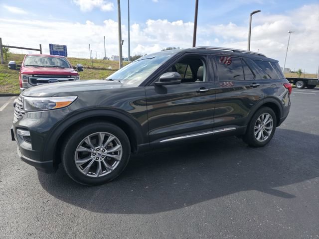 Used 2022 Ford Explorer Limited w/ Equipment Group 301A image 9