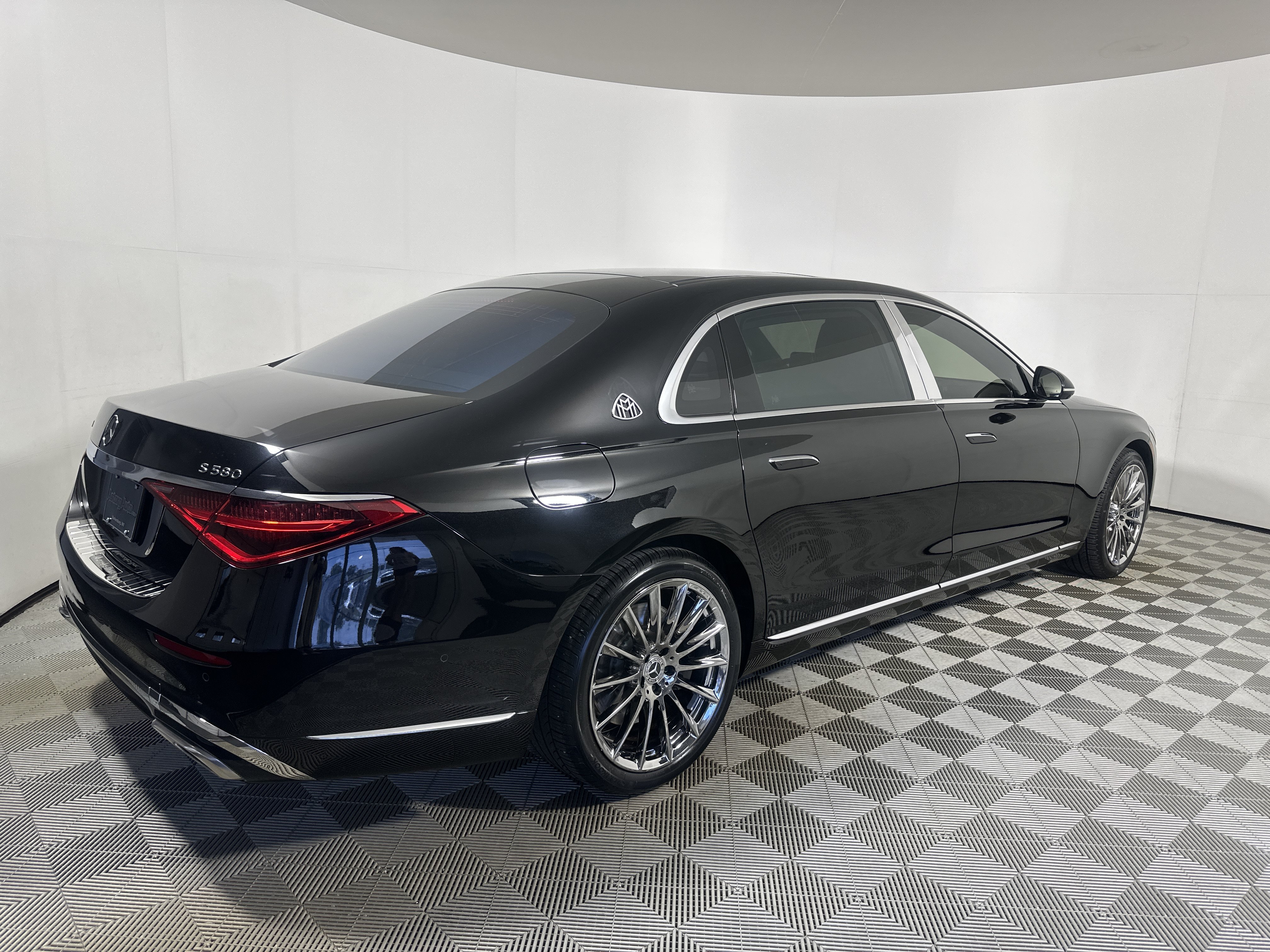 Used 2022 Mercedes-Benz Maybach S 580 4MATIC image 7