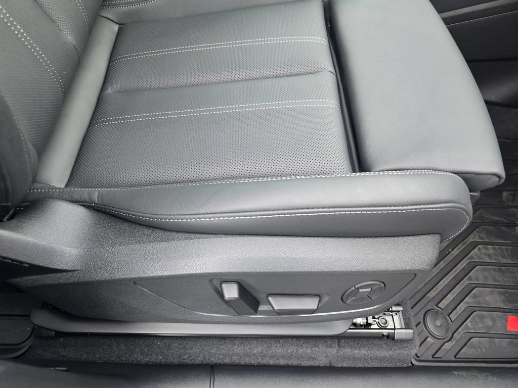 New 2027 Audi SQ6 e-tron Premium Plus AWD/4WD image 25