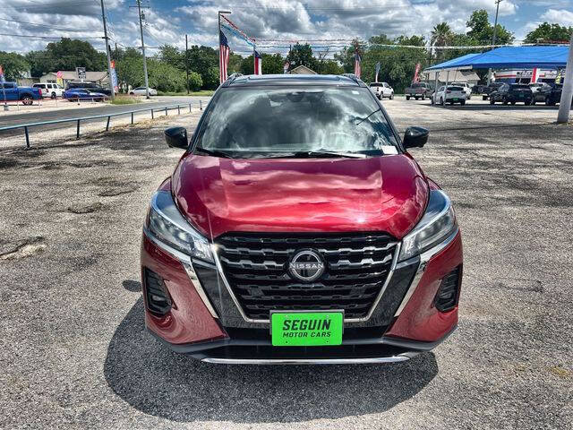 Used 2023 Nissan Kicks SR w/ SR Premium Package FWD image 30