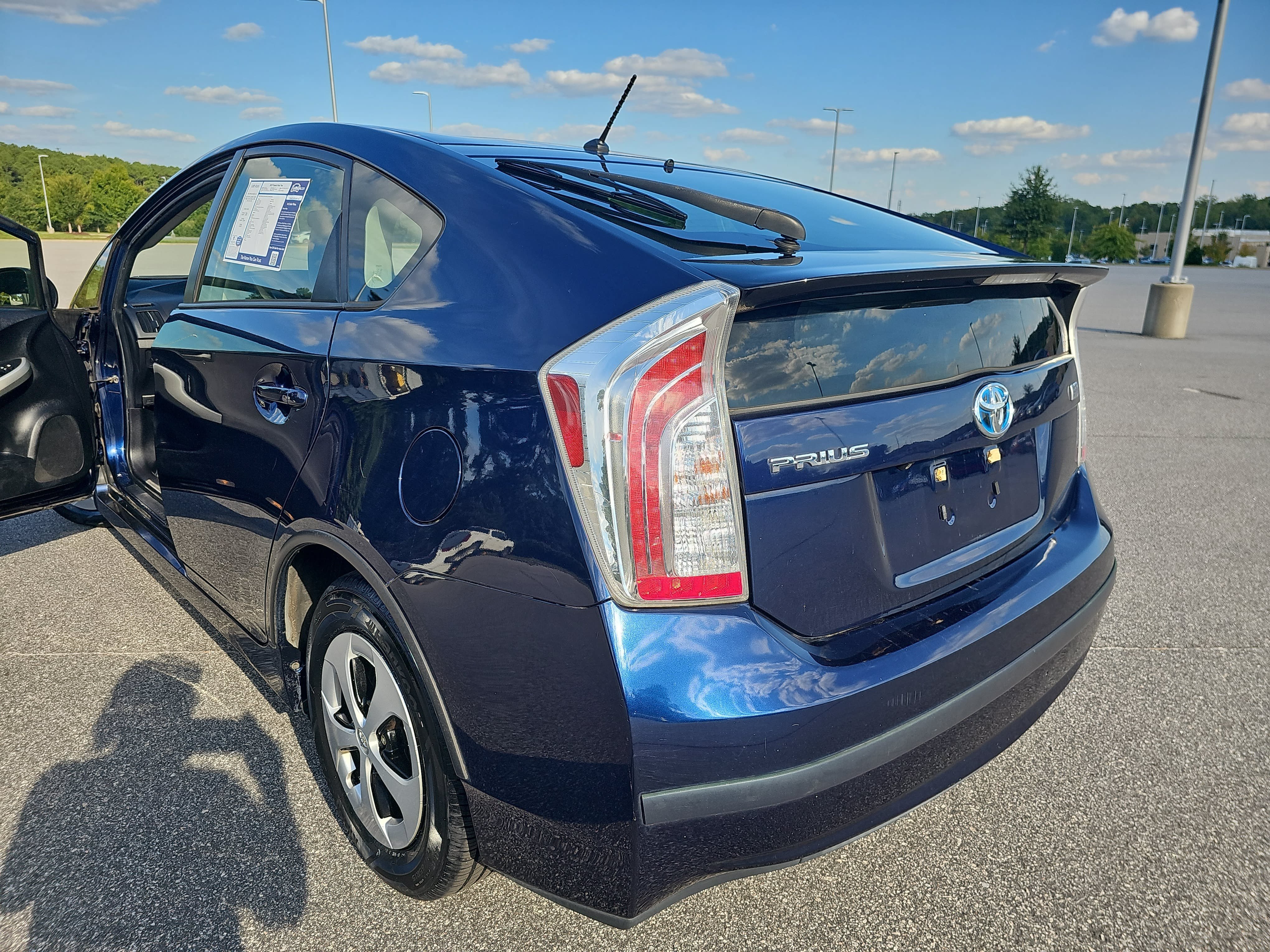 Used 2015 Toyota Prius Two FWD image 33
