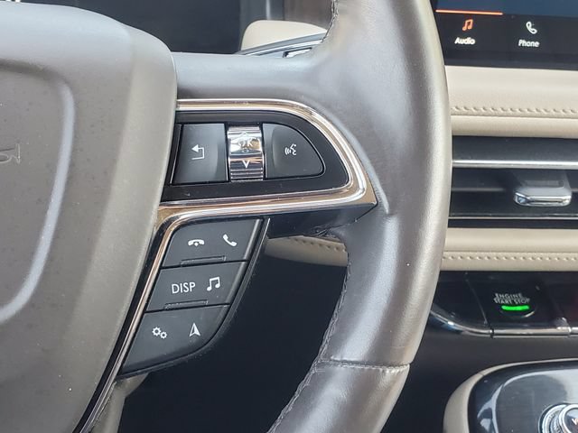 Used 2023 Lincoln Nautilus Reserve AWD/4WD image 14