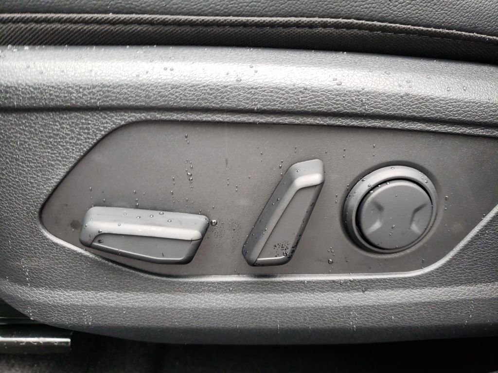 New 2026 Kia Sportage SX image 16