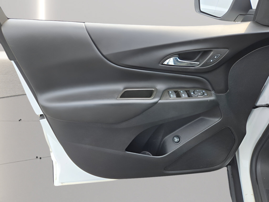Certified 2023 Chevrolet Equinox LT AWD/4WD image 24
