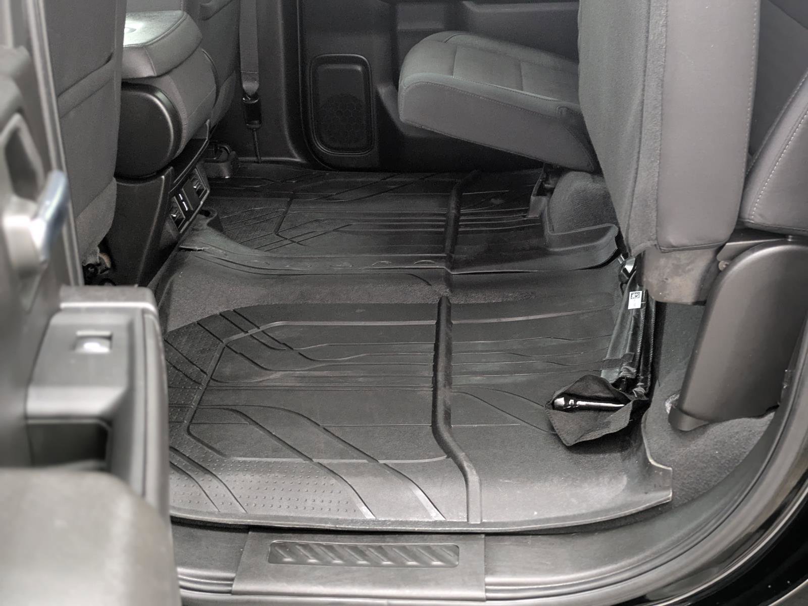 Used 2024 Chevrolet Silverado 1500 Custom image 10