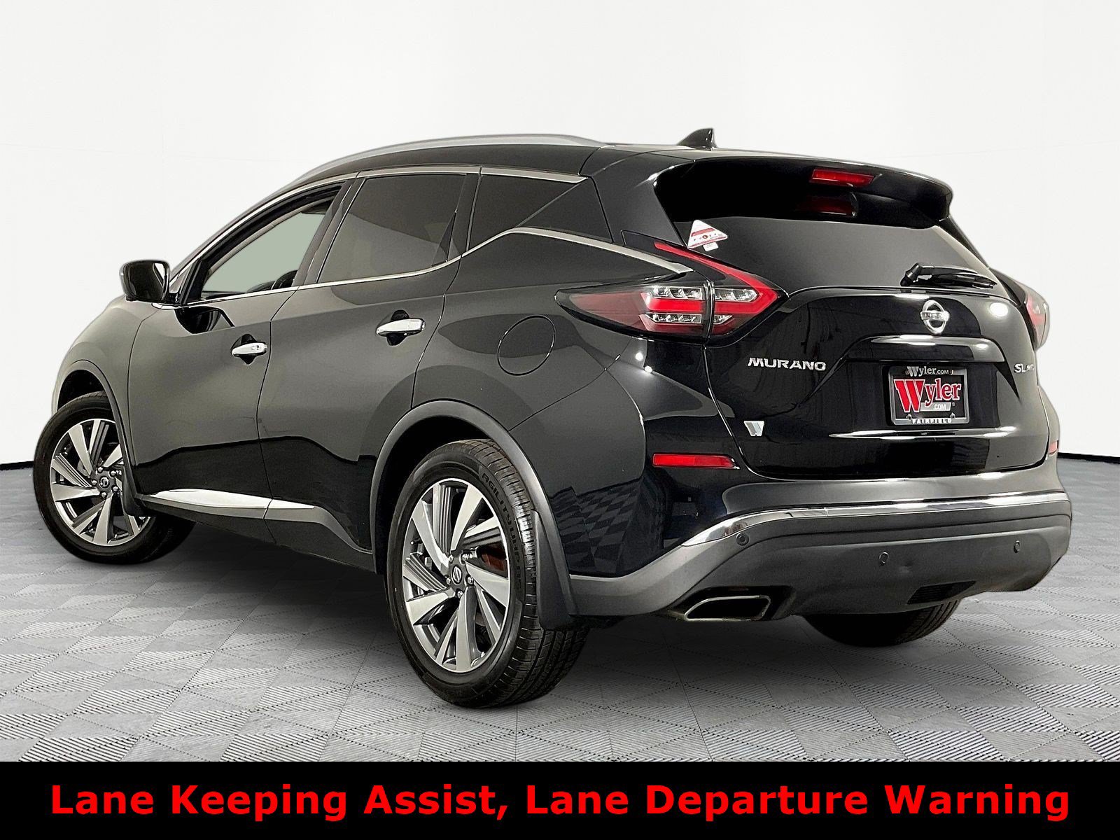 Used 2020 Nissan Murano SL w/ Moonroof Package AWD/4WD image 4