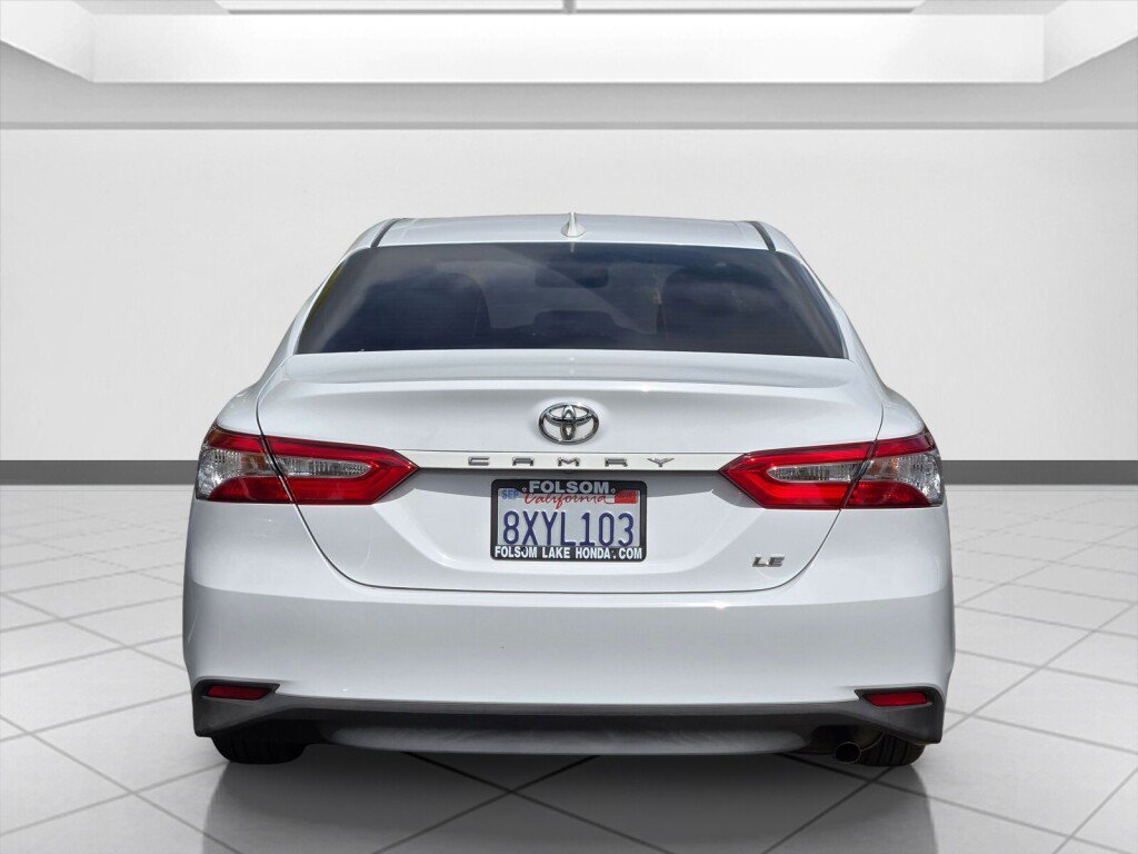 Used 2019 Toyota Camry LE w/ Convenience Package FWD image 6