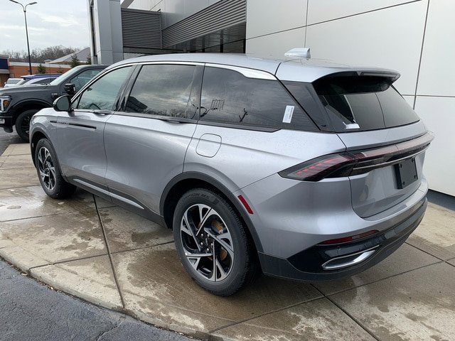 New 2026 Lincoln Nautilus Premier w/ Equipment Group 102A AWD/4WD image 10
