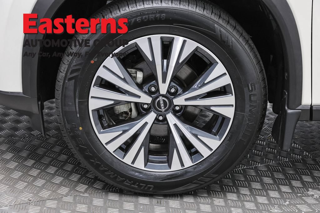 Used 2023 Nissan Rogue SV w/ SV Premium B Package AWD/4WD image 32