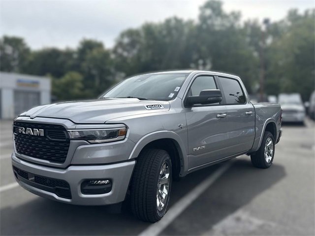 New 2026 RAM 1500 4x4 Crew Cab image 4