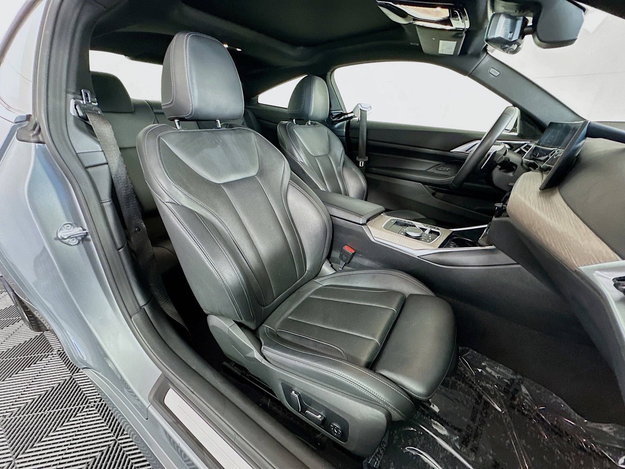 Used 2025 BMW 430i Coupe image 28