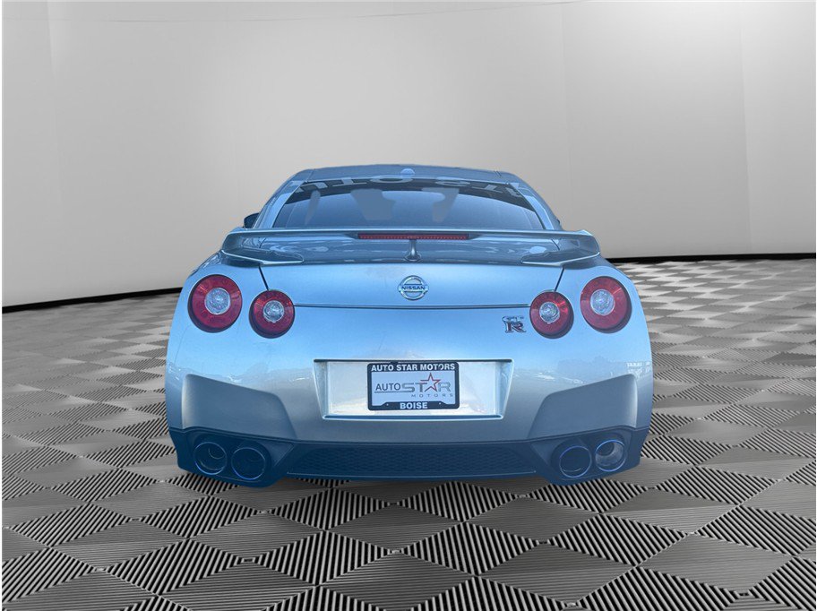 Used 2009 Nissan GT-R Premium AWD/4WD image 4