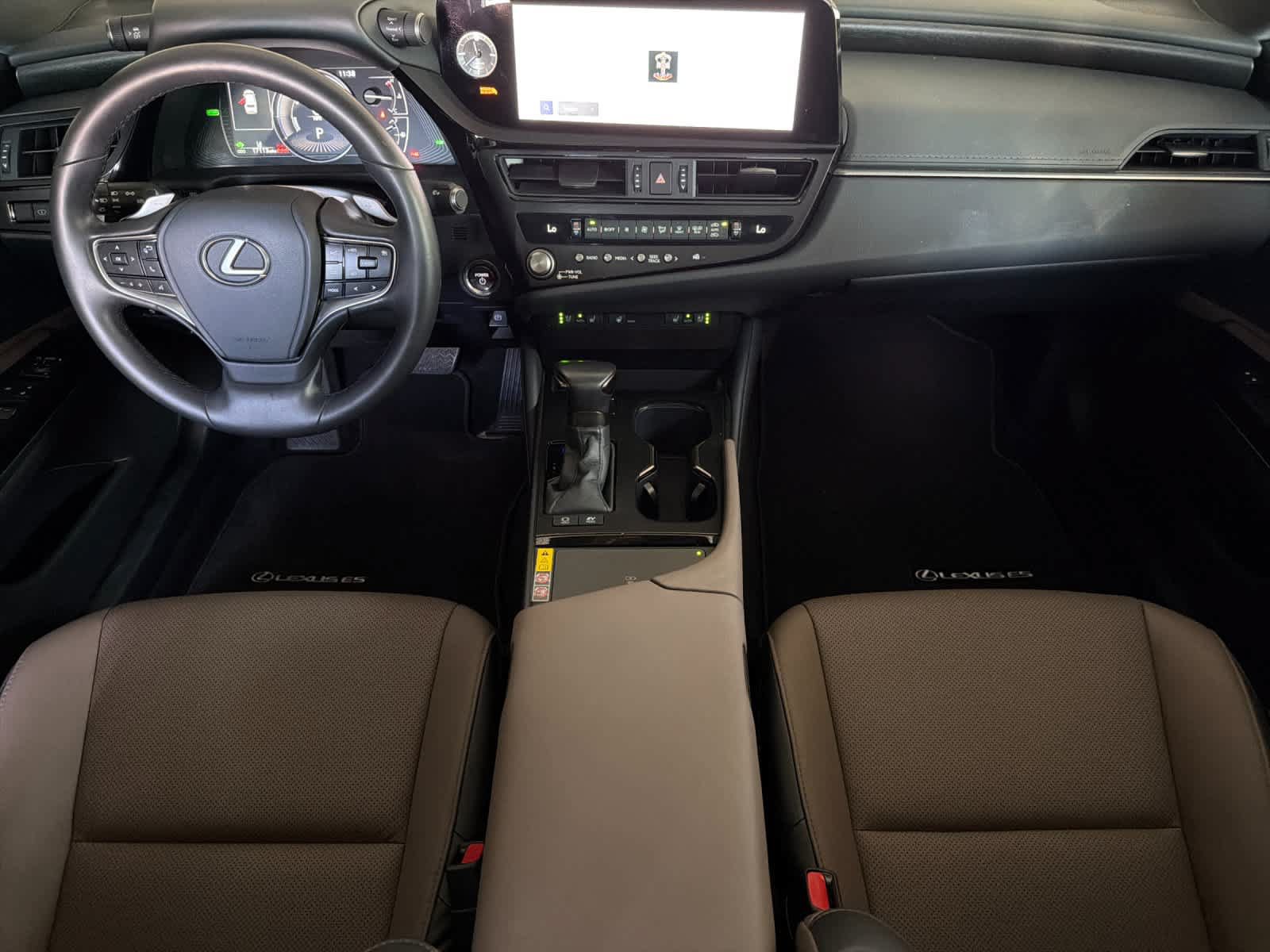 Certified 2025 Lexus ES 300h w/ Premium Package FWD image 3