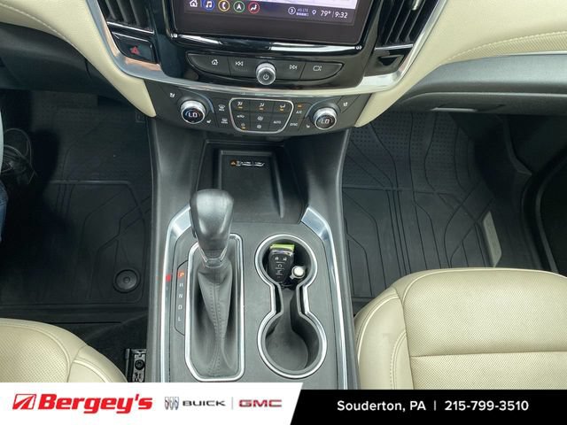Certified 2022 Chevrolet Traverse Premier w/ LPO, Floor Liner Package AWD/4WD image 39