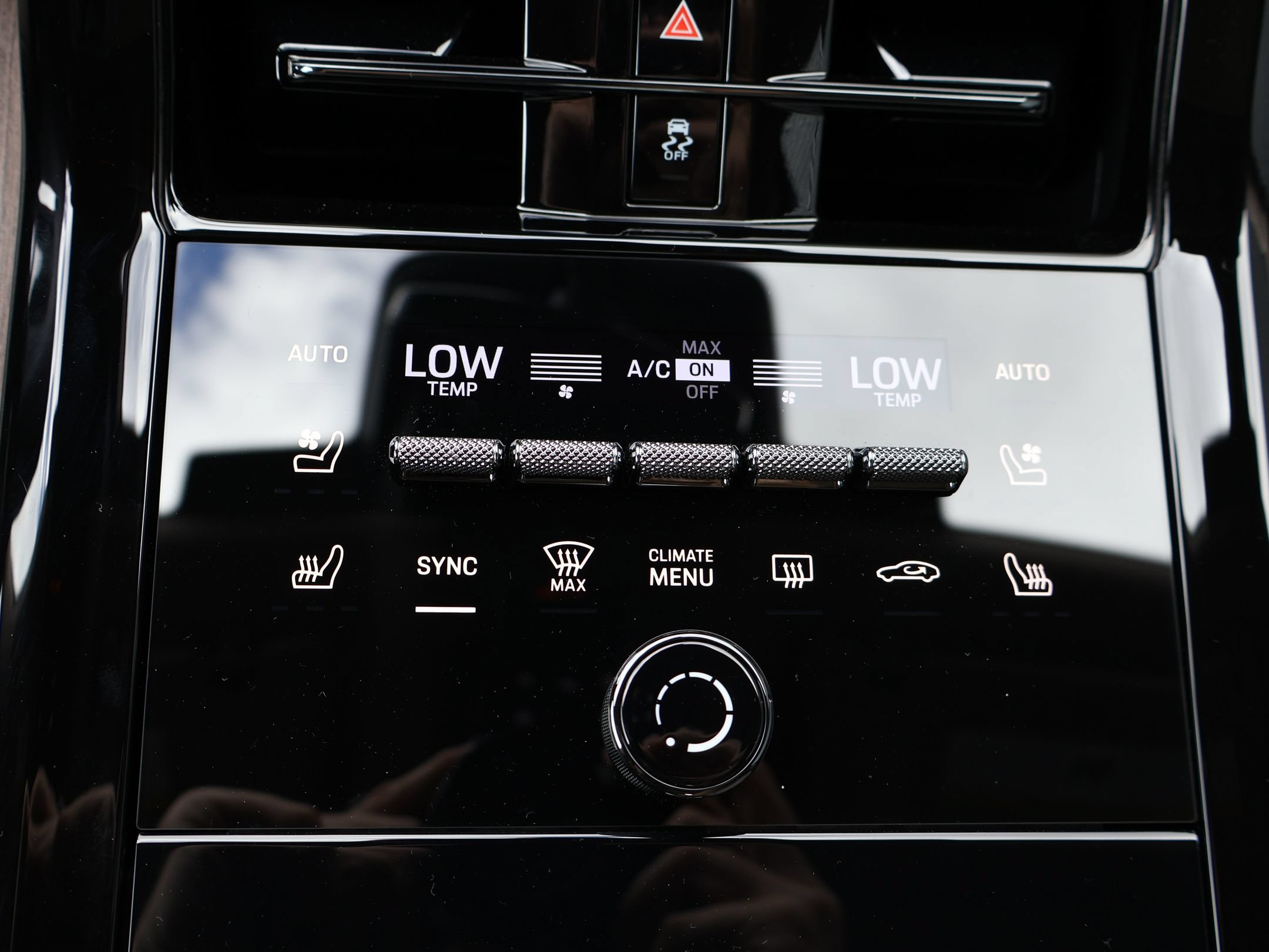 New 2026 Porsche Panamera 4 AWD/4WD image 25