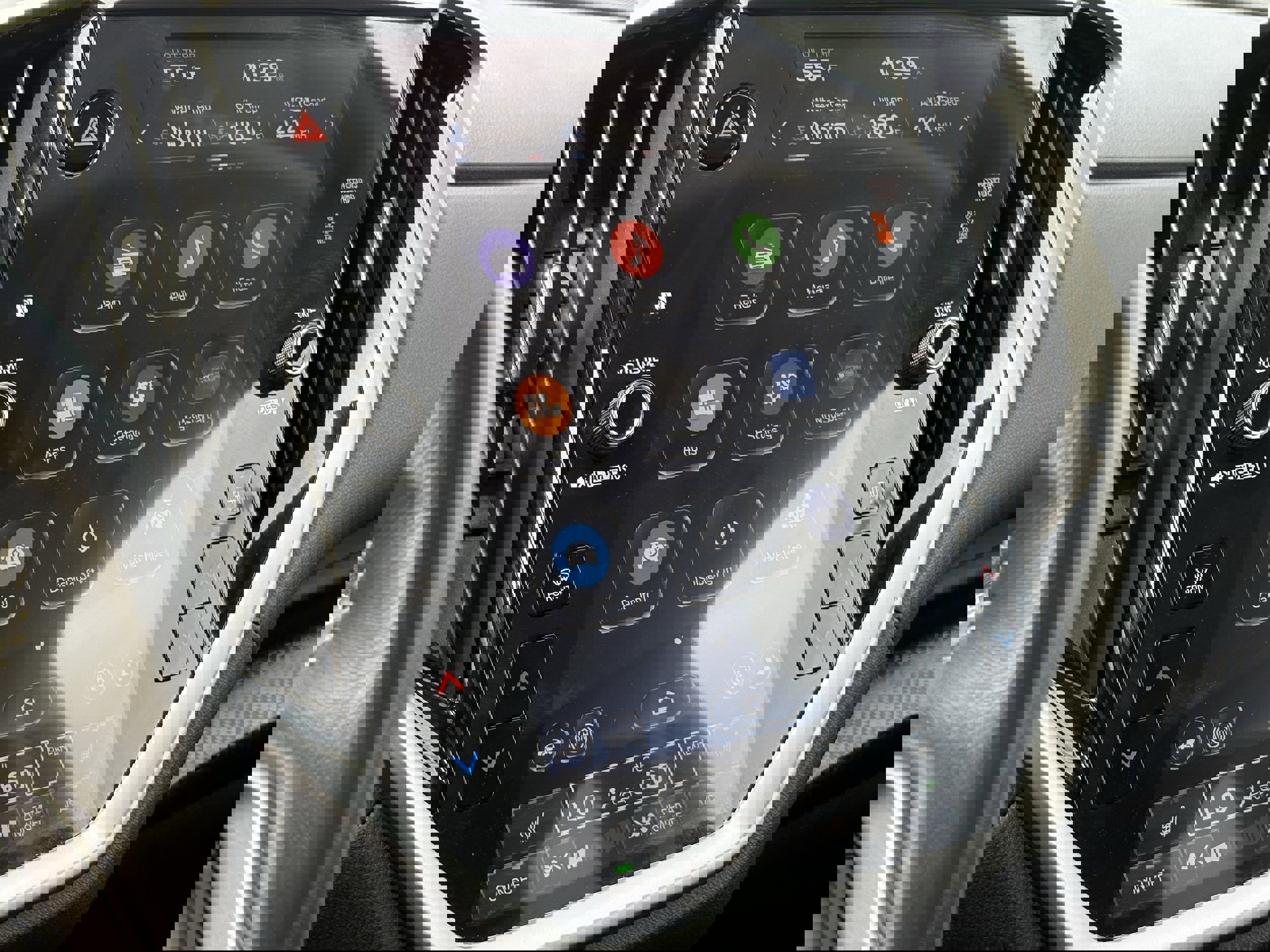 Certified 2025 Subaru Ascent Premium image 24