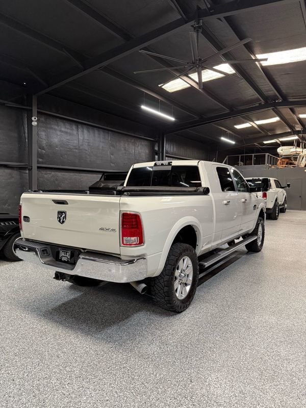 Used 2017 RAM 3500 Laramie Longhorn image 2