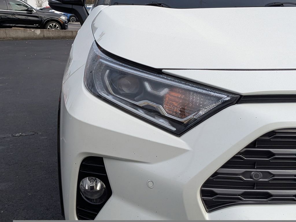 Used 2020 Toyota RAV4 XSE image 10