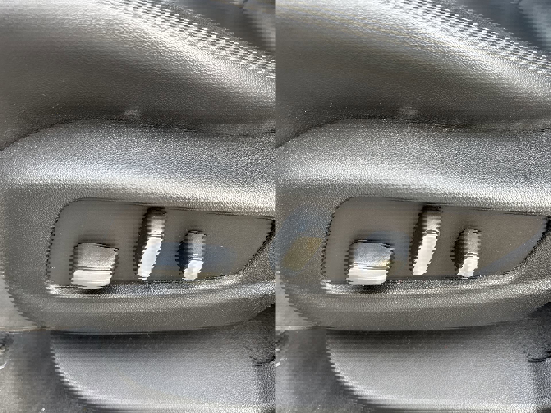 Certified 2022 Cadillac XT6 Premium Luxury image 12