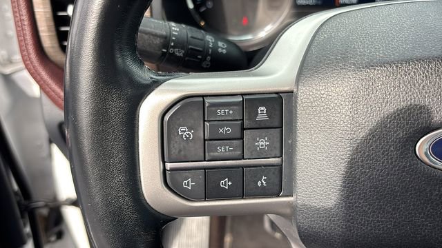 Used 2023 Ford Expedition Limited image 17