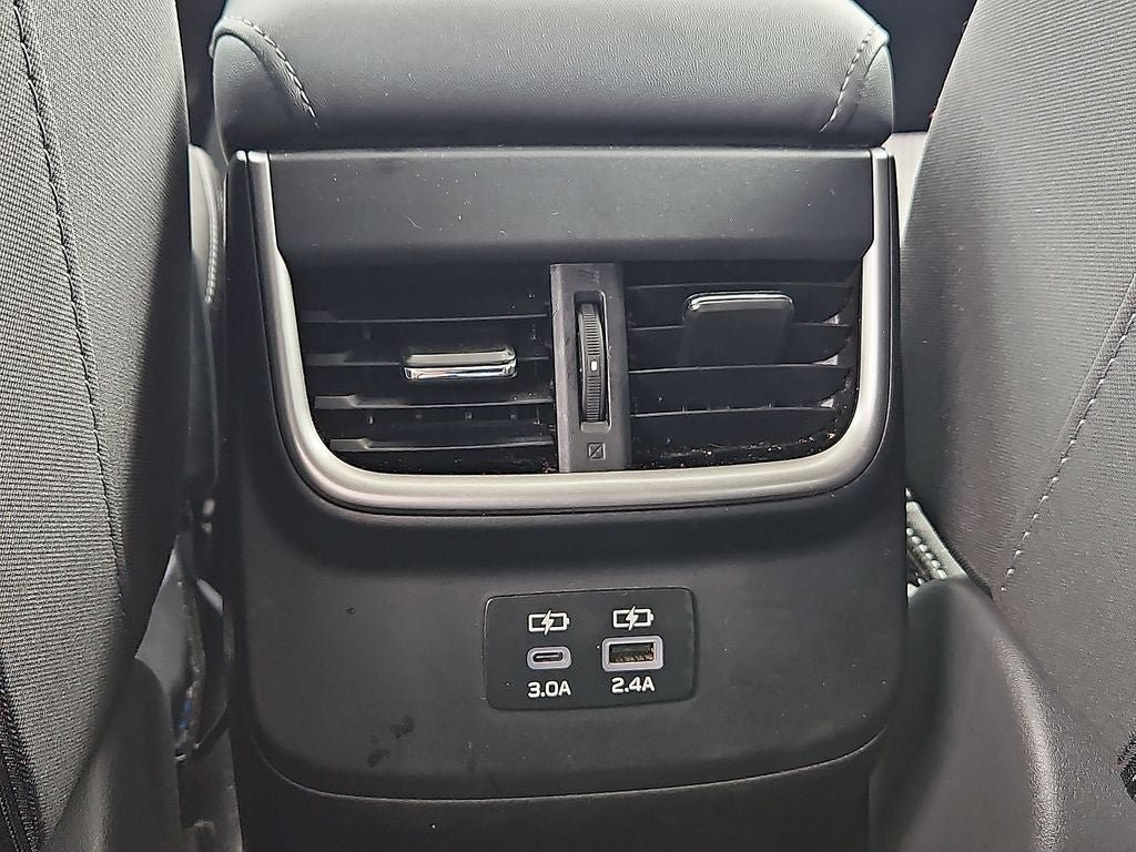 Used 2025 Subaru Outback Premium AWD/4WD image 21