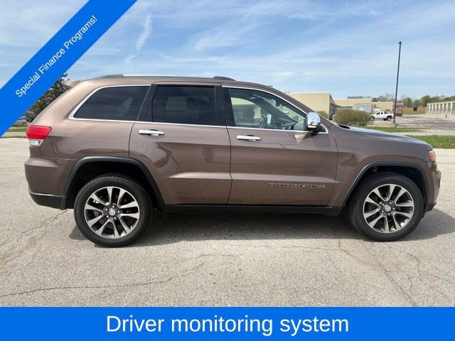 Used 2018 Jeep Grand Cherokee Limited AWD/4WD image 7
