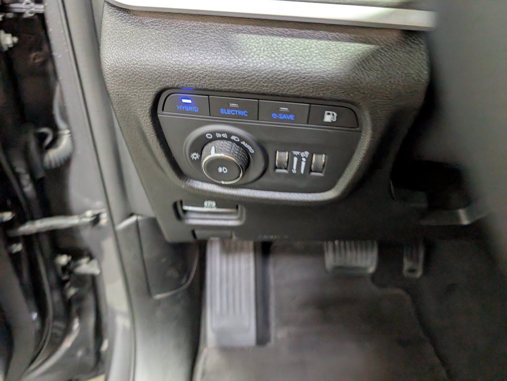 Used 2024 Jeep Grand Cherokee Limited 4xe AWD/4WD image 21