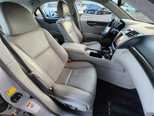 Used 2010 Lexus LS 460 L image 22